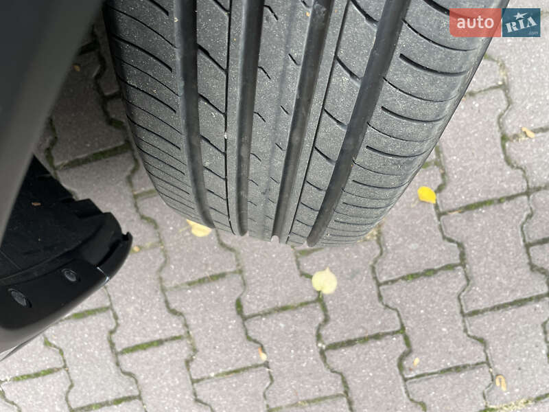 Позашляховик / Кросовер Nissan Rogue 2018 в Миргороді