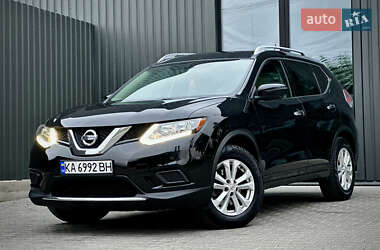 Внедорожник / Кроссовер Nissan Rogue 2016 в Киеве