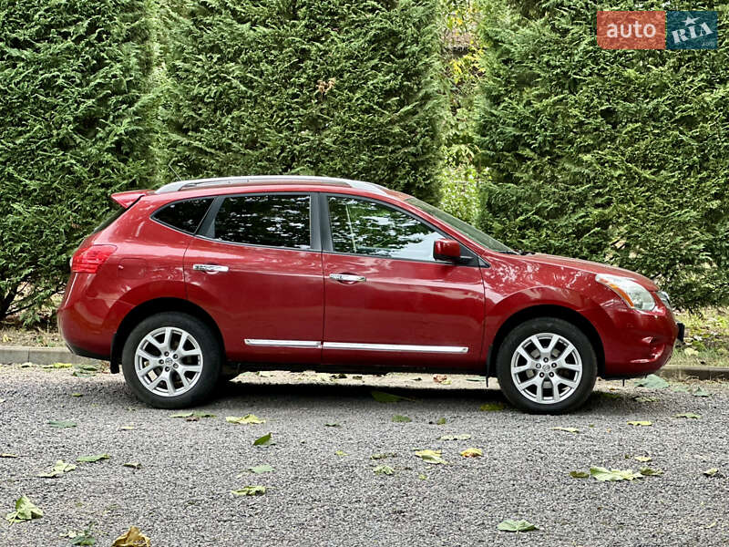 Позашляховик / Кросовер Nissan Rogue 2011 в Одесі