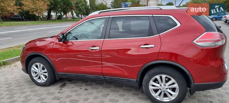 Позашляховик / Кросовер Nissan Rogue 2014 в Хмельницькому