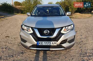 Внедорожник / Кроссовер Nissan Rogue 2018 в Днепре