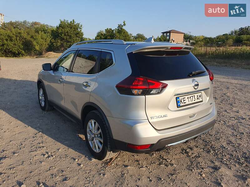 Внедорожник / Кроссовер Nissan Rogue 2018 в Днепре фото 6 Внедорожник / Кроссовер Nissan Rogue 2018 в Днепре