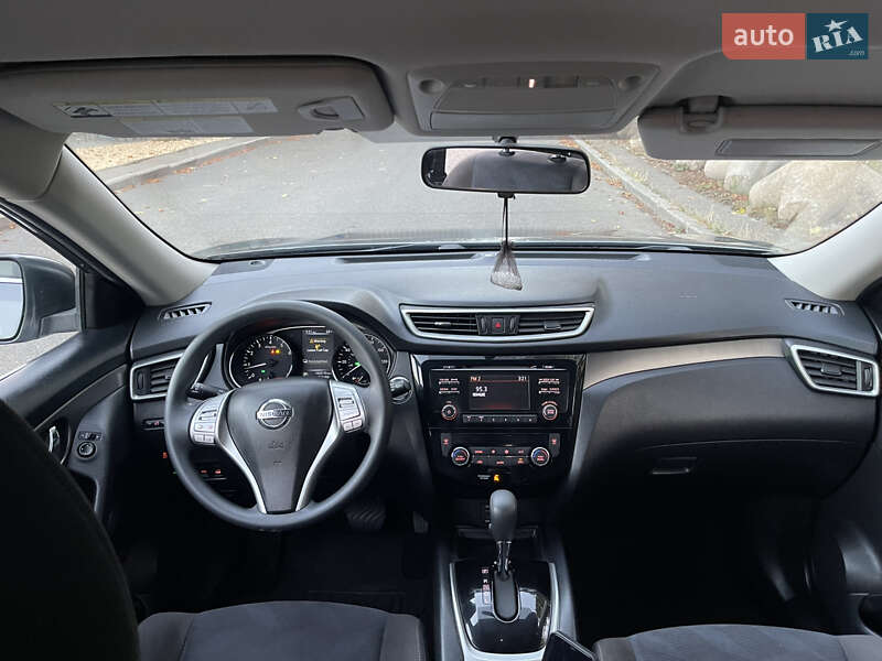 Внедорожник / Кроссовер Nissan Rogue 2015 в Одессе