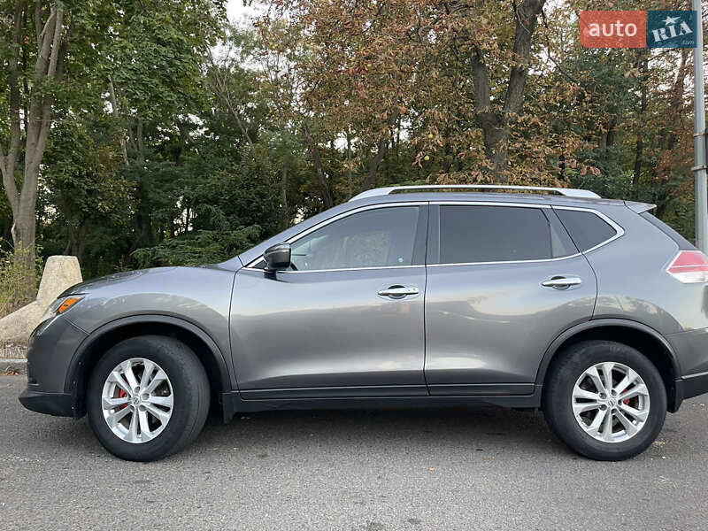 Внедорожник / Кроссовер Nissan Rogue 2015 в Одессе