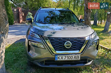 Внедорожник / Кроссовер Nissan Rogue 2020 в Харькове