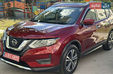 Внедорожник / Кроссовер Nissan Rogue 2019 в Полтаве