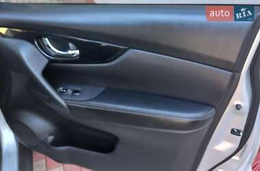 Позашляховик / Кросовер Nissan Rogue 2018 в Кропивницькому