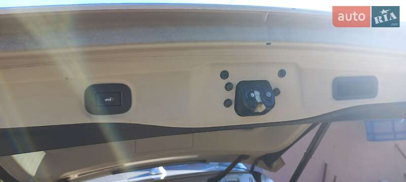 Внедорожник / Кроссовер Nissan Rogue 2018 в Кропивницком