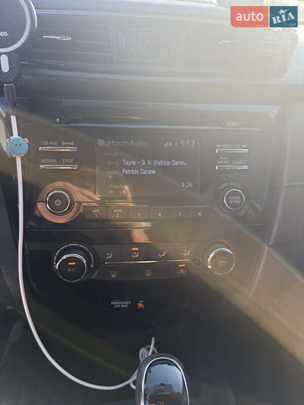 Внедорожник / Кроссовер Nissan Rogue 2017 в Одессе