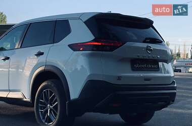 Внедорожник / Кроссовер Nissan Rogue 2021 в 
