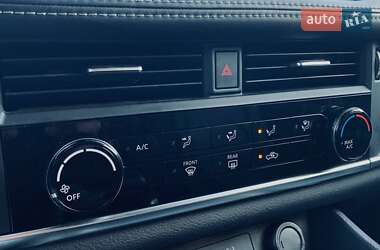 Внедорожник / Кроссовер Nissan Rogue 2021 в 