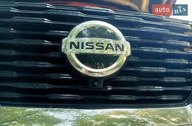 Внедорожник / Кроссовер Nissan Rogue 2022 в 