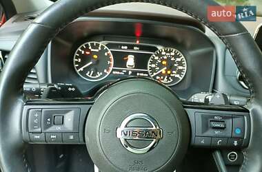 Внедорожник / Кроссовер Nissan Rogue 2022 в 