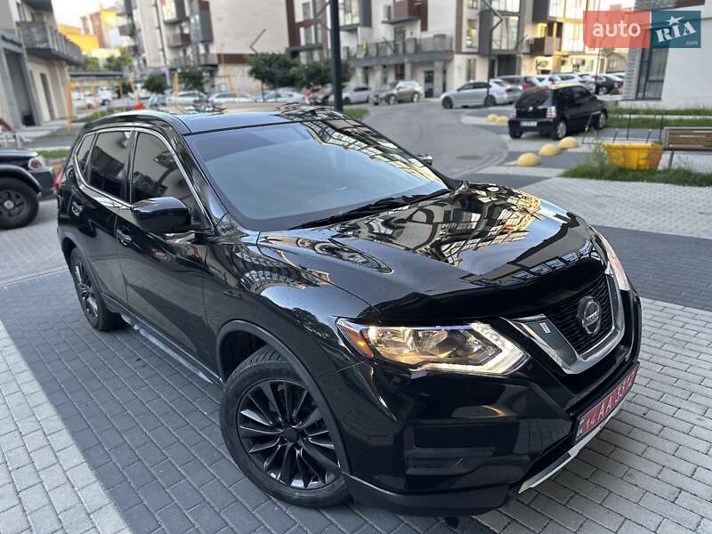 Nissan Rogue 2018