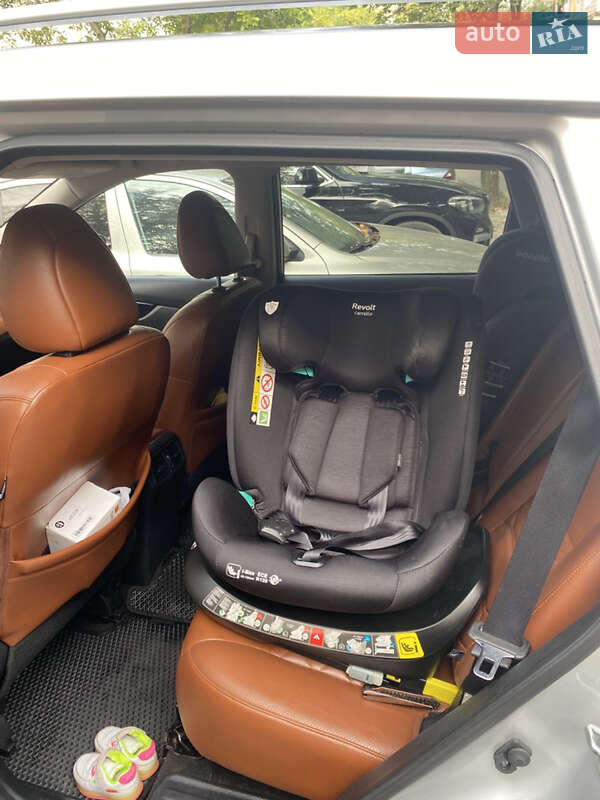 Внедорожник / Кроссовер Nissan Rogue 2017 в Львове