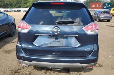 Внедорожник / Кроссовер Nissan Rogue 2016 в 