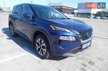 Внедорожник / Кроссовер Nissan Rogue 2021 в Черкассах