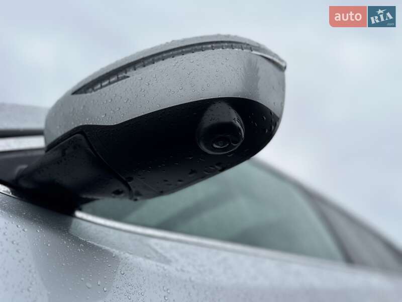 Внедорожник / Кроссовер Nissan Rogue 2017 в Броварах