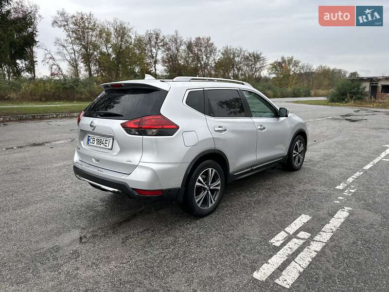 Внедорожник / Кроссовер Nissan Rogue 2017 в Броварах