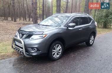 Внедорожник / Кроссовер Nissan Rogue 2015 в Краснокутске