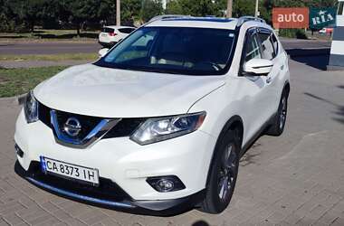 Внедорожник / Кроссовер Nissan Rogue 2015 в 