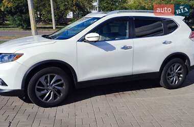 Внедорожник / Кроссовер Nissan Rogue 2015 в 