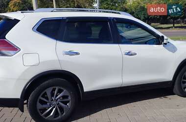 Внедорожник / Кроссовер Nissan Rogue 2015 в 