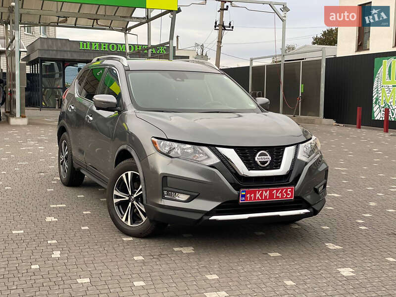 Nissan Rogue 2020