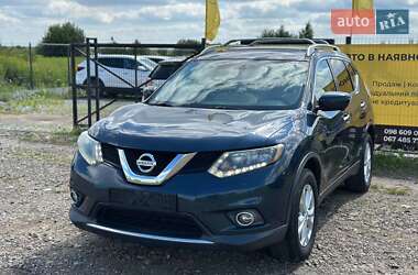 Внедорожник / Кроссовер Nissan Rogue 2016 в 
