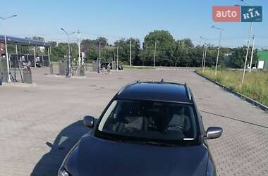 Позашляховик / Кросовер Nissan Rogue 2018 в Радомишлі