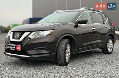 Внедорожник / Кроссовер Nissan Rogue 2017 в Львове