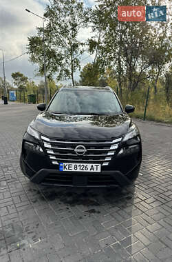 Позашляховик / Кросовер Nissan Rogue 2024 в Дніпрі