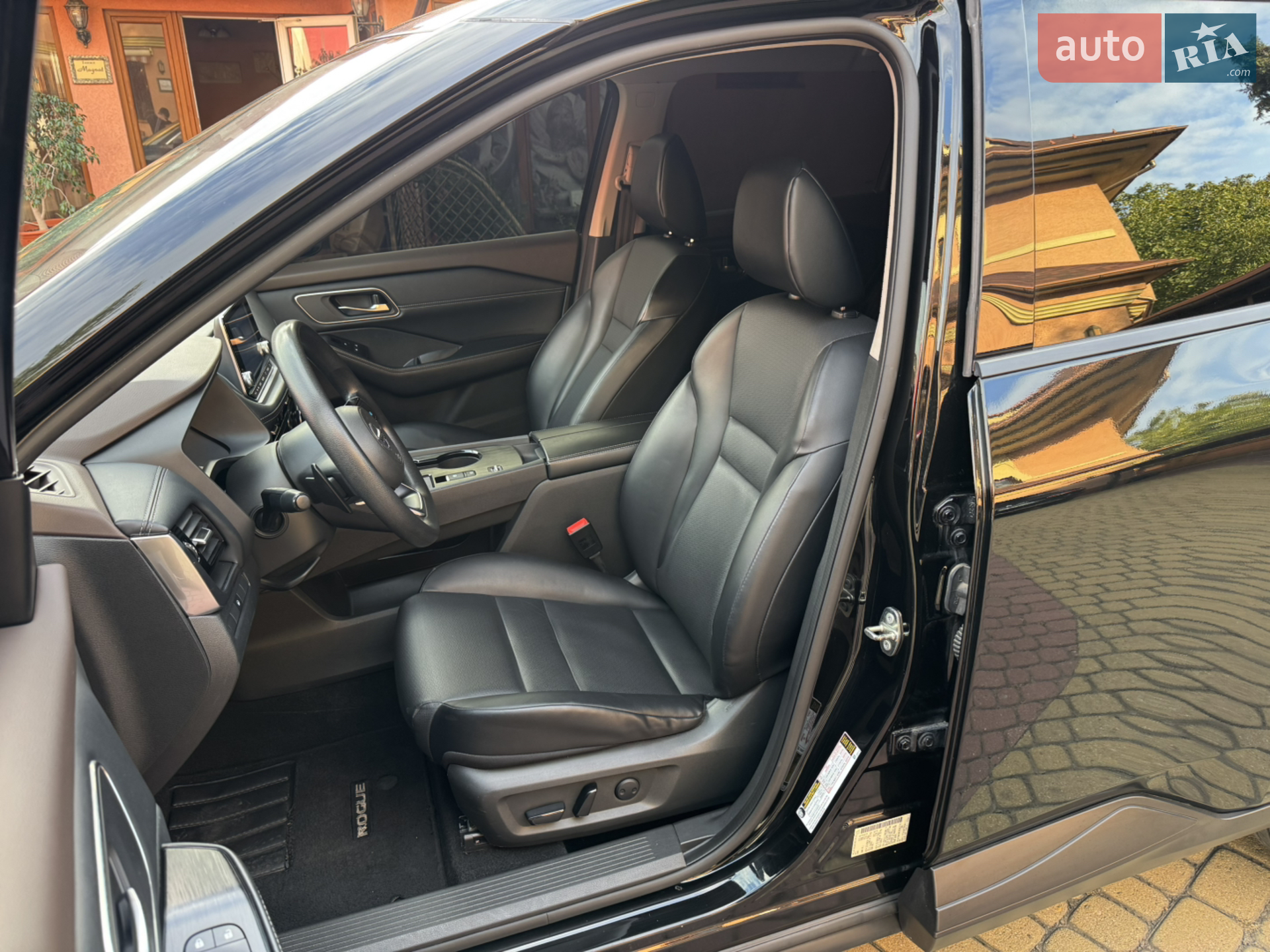 2021 Nissan Rogue - мініатюра 28