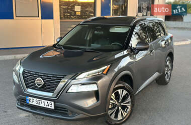 Позашляховик / Кросовер Nissan Rogue 2021 в Запоріжжі