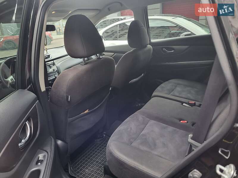 Позашляховик / Кросовер Nissan Rogue 2015 в Івано-Франківську фото 17 Позашляховик / Кросовер Nissan Rogue 2015 в Івано-Франківську