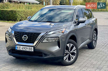 Позашляховик / Кросовер Nissan Rogue 2020 в Кам'янському