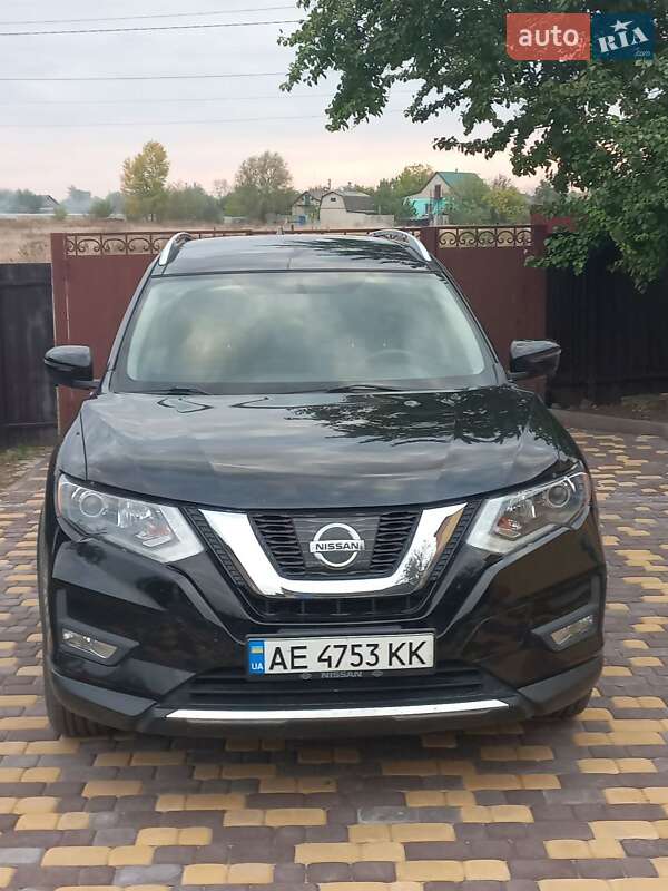 Внедорожник / Кроссовер Nissan Rogue 2017 в Павлограде фото 3 Внедорожник / Кроссовер Nissan Rogue 2017 в Павлограде