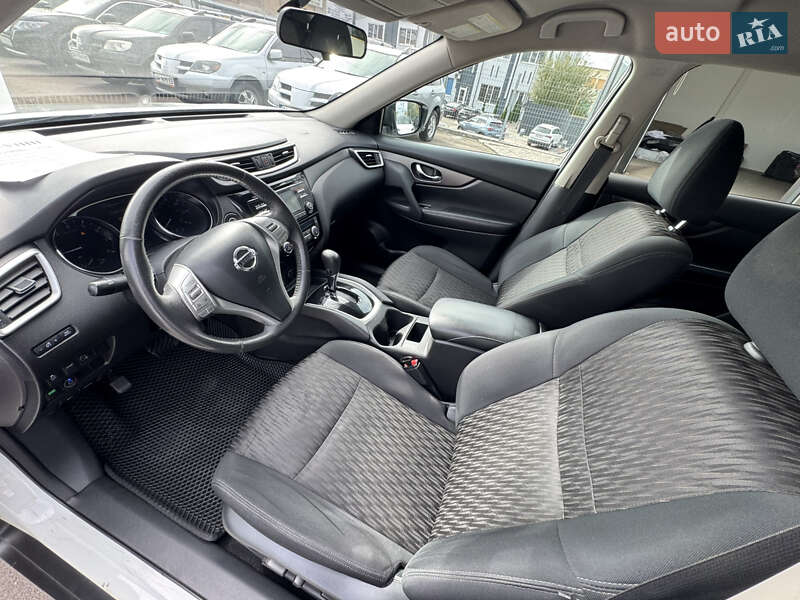 Позашляховик / Кросовер Nissan Rogue 2015 в Запоріжжі фото 18 Позашляховик / Кросовер Nissan Rogue 2015 в Запоріжжі