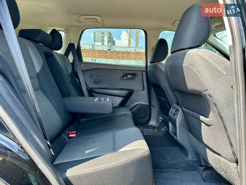 Позашляховик / Кросовер Nissan Rogue 2021 в Києві фото 40 Позашляховик / Кросовер Nissan Rogue 2021 в Києві
