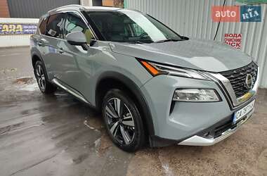 Позашляховик / Кросовер Nissan Rogue 2021 в Черкасах