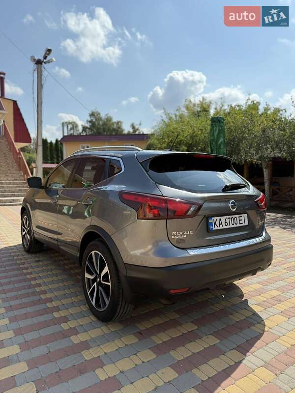 Позашляховик / Кросовер Nissan Rogue 2018 в Києві