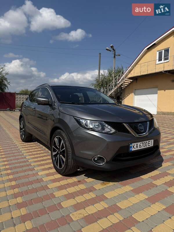 Позашляховик / Кросовер Nissan Rogue 2018 в Києві