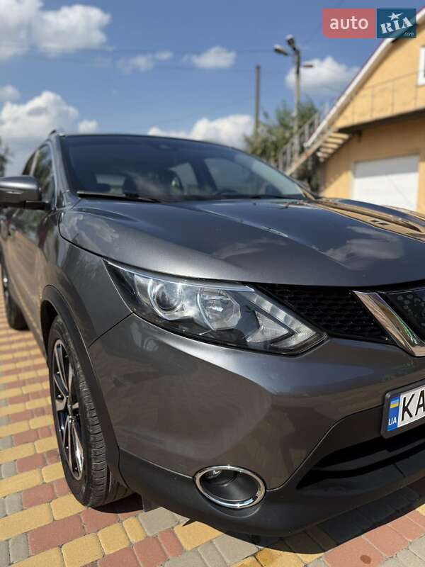 Позашляховик / Кросовер Nissan Rogue 2018 в Києві