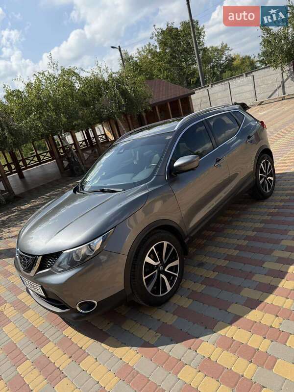 Позашляховик / Кросовер Nissan Rogue 2018 в Києві