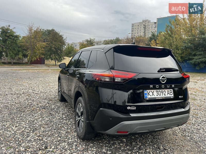 Внедорожник / Кроссовер Nissan Rogue 2020 в Харькове