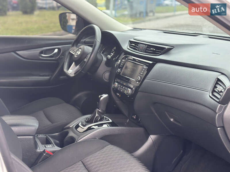 Позашляховик / Кросовер Nissan Rogue 2020 в Києві фото 21 Позашляховик / Кросовер Nissan Rogue 2020 в Києві