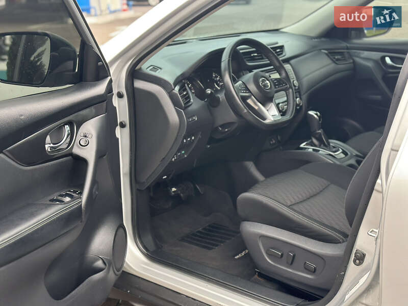 Позашляховик / Кросовер Nissan Rogue 2020 в Києві фото 37 Позашляховик / Кросовер Nissan Rogue 2020 в Києві