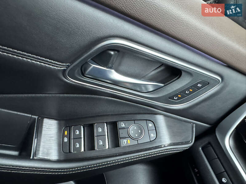 Позашляховик / Кросовер Nissan Rogue 2023 в Києві фото 16 Позашляховик / Кросовер Nissan Rogue 2023 в Києві