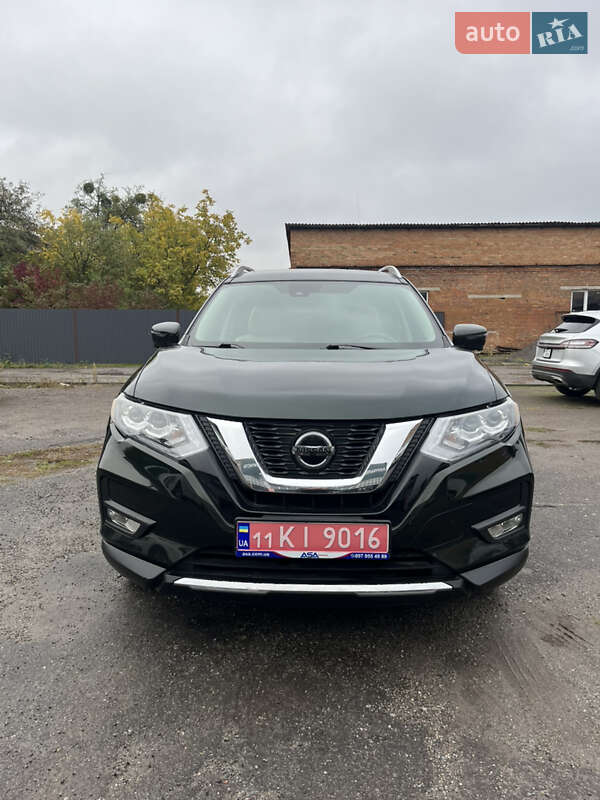 Внедорожник / Кроссовер Nissan Rogue 2018 в Виннице