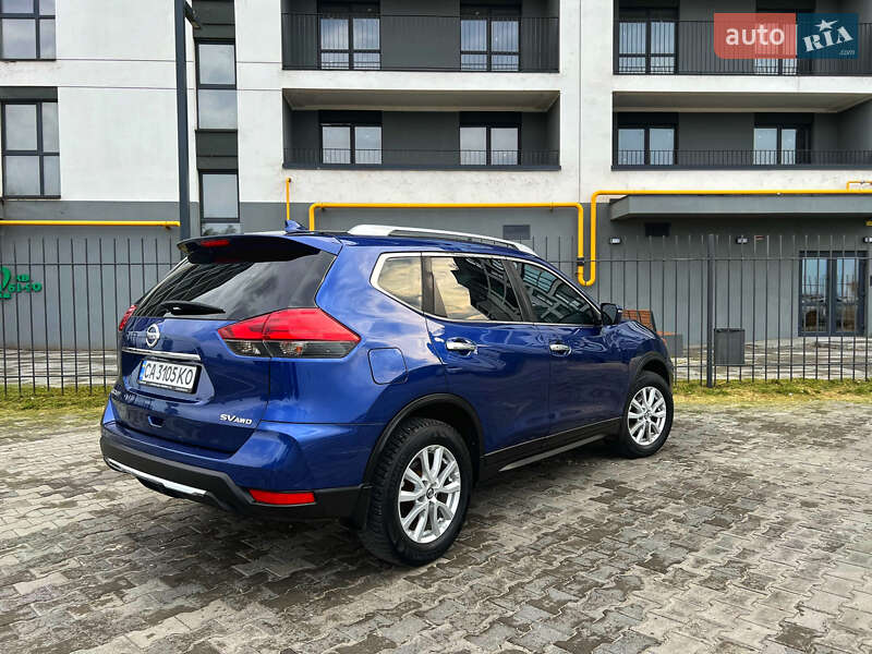 Позашляховик / Кросовер Nissan Rogue 2017 в Черкасах